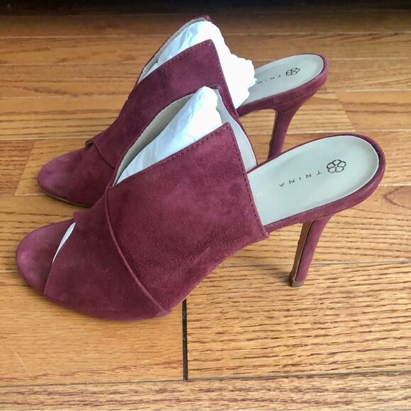 Trina Turk TARE Laguna Tawny Port Deep Burgundy Suede Mules Heels Women’s Size 8 - Picture 4 of 12
